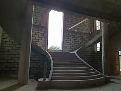 Монолитные лестницы - СтройЛюкс